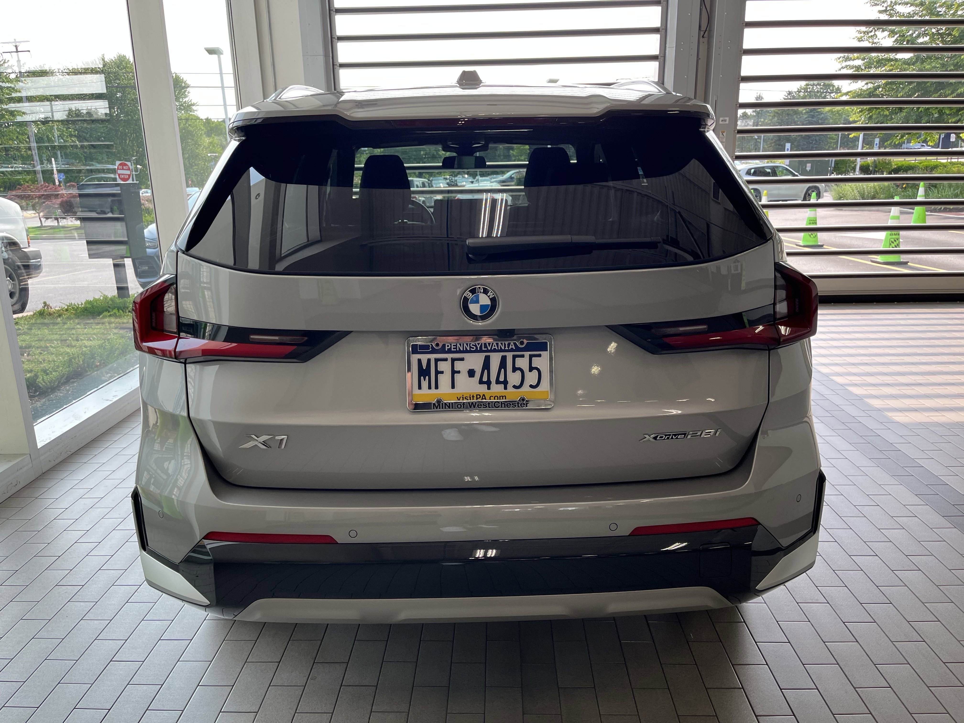 2025 Bmw X1 XDrive28i photo 4