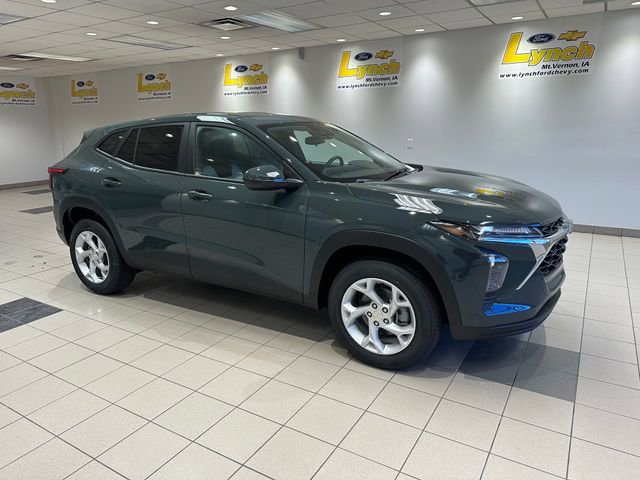 2026 Chevrolet Trax LS's photo