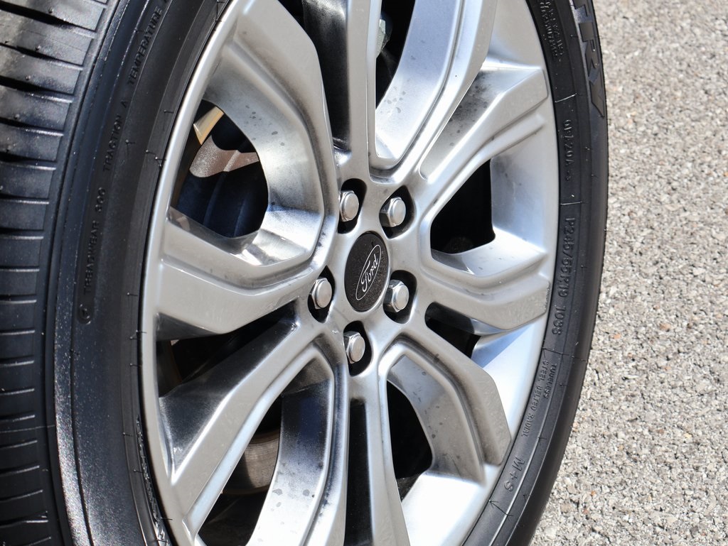 2024 Ford Edge Titanium photo 36