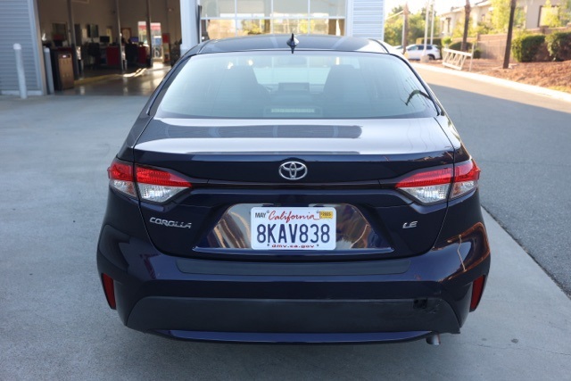 2020 Toyota Corolla LE photo 4