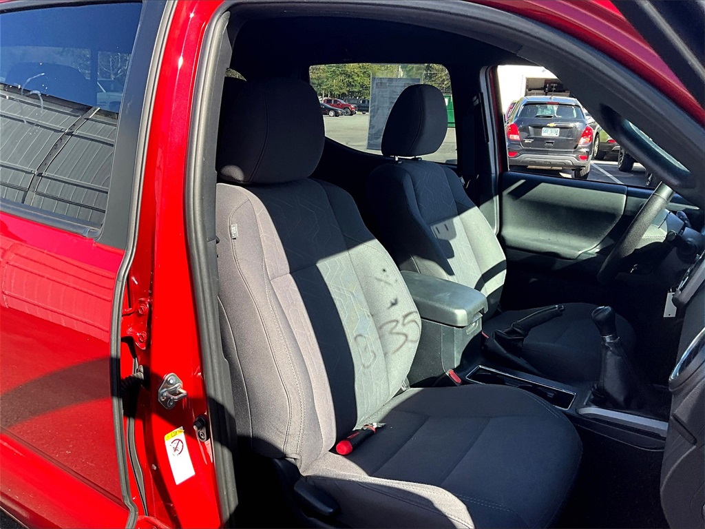 2019 Toyota Tacoma TRD Sport photo 11