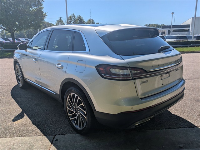 2019 Lincoln Nautilus Reserve photo 3