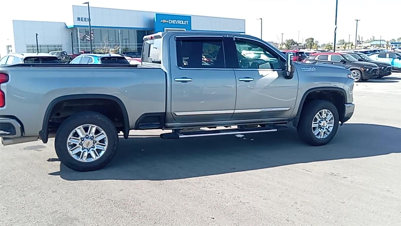 2024 Chevrolet Silverado 2500HD High Country photo 9