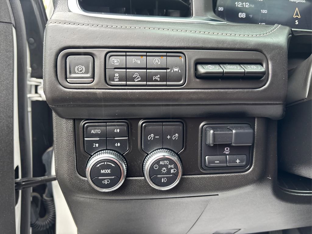 2024 Gmc Yukon Denali Ultimate photo 38
