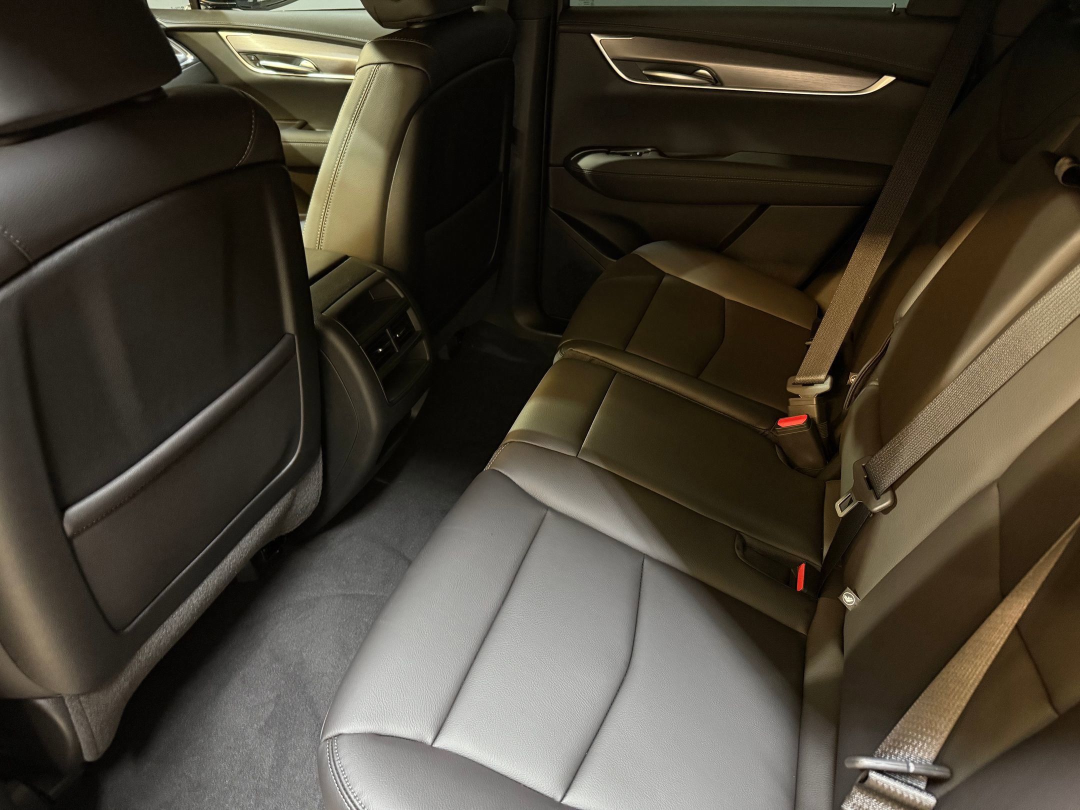 2025 Cadillac XT5 Luxury photo 37