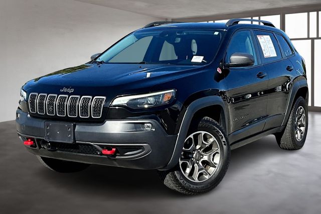 2021 Jeep Cherokee Trailhawk photo 2