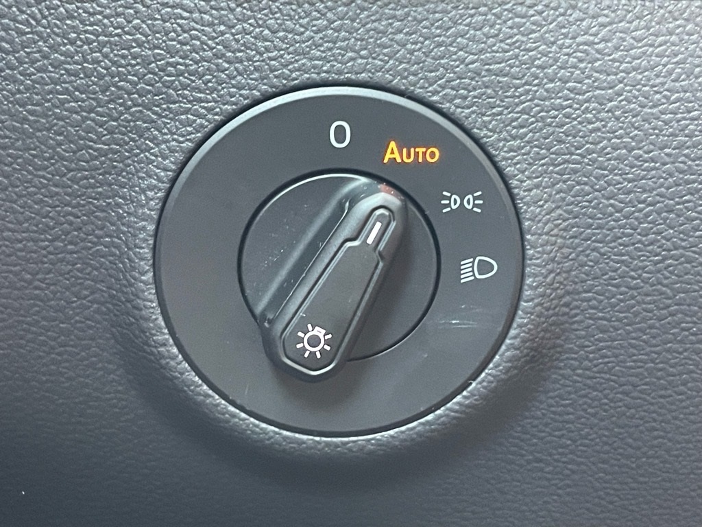 2023 Volkswagen Taos S photo 17