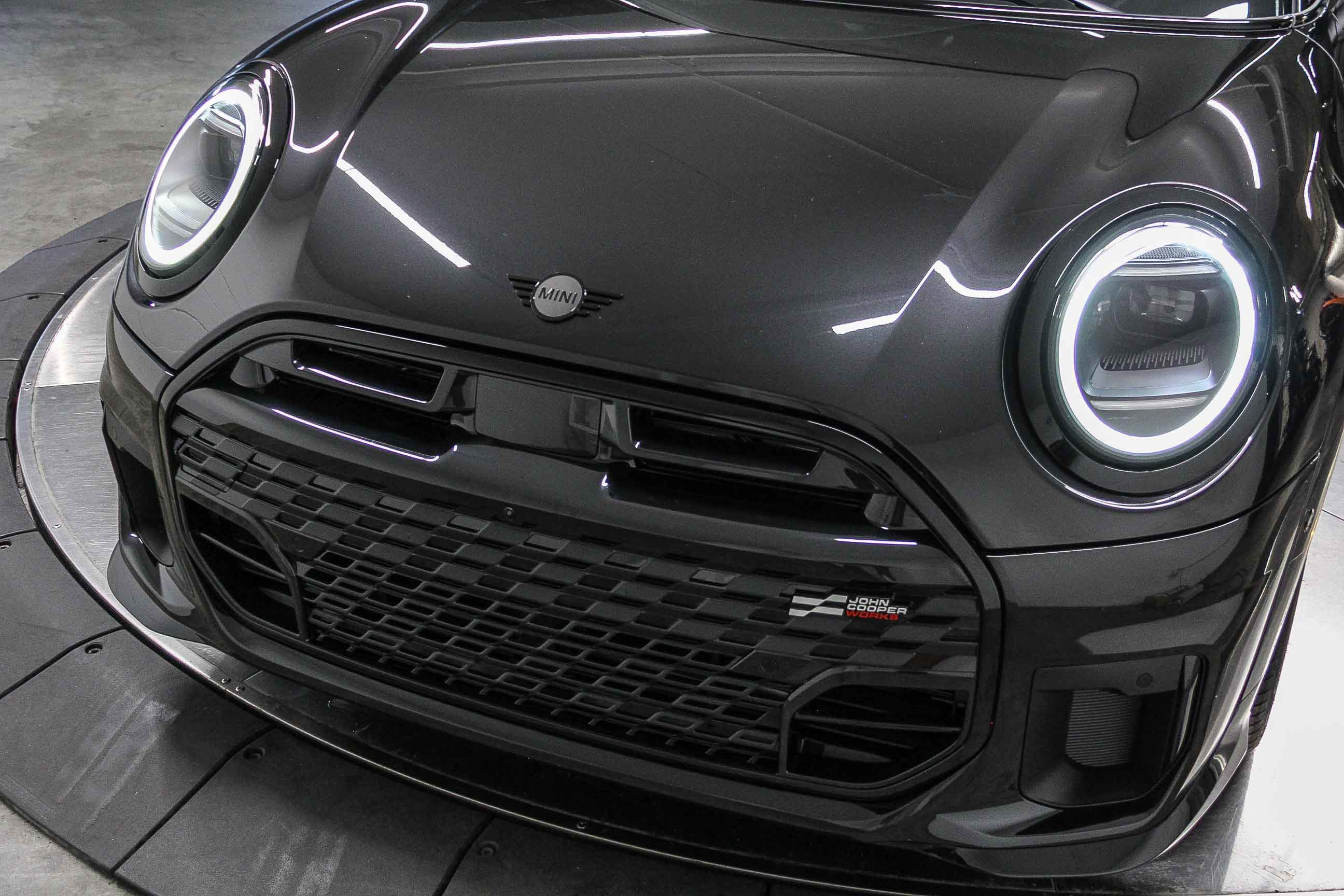 2026 Mini Cooper Hardtop S 2 Door Iconic photo 11