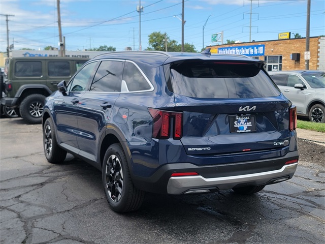 2026 Kia Sorento S photo 5
