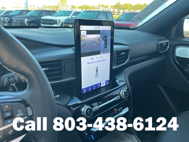 2023 Ford Explorer ST photo 15