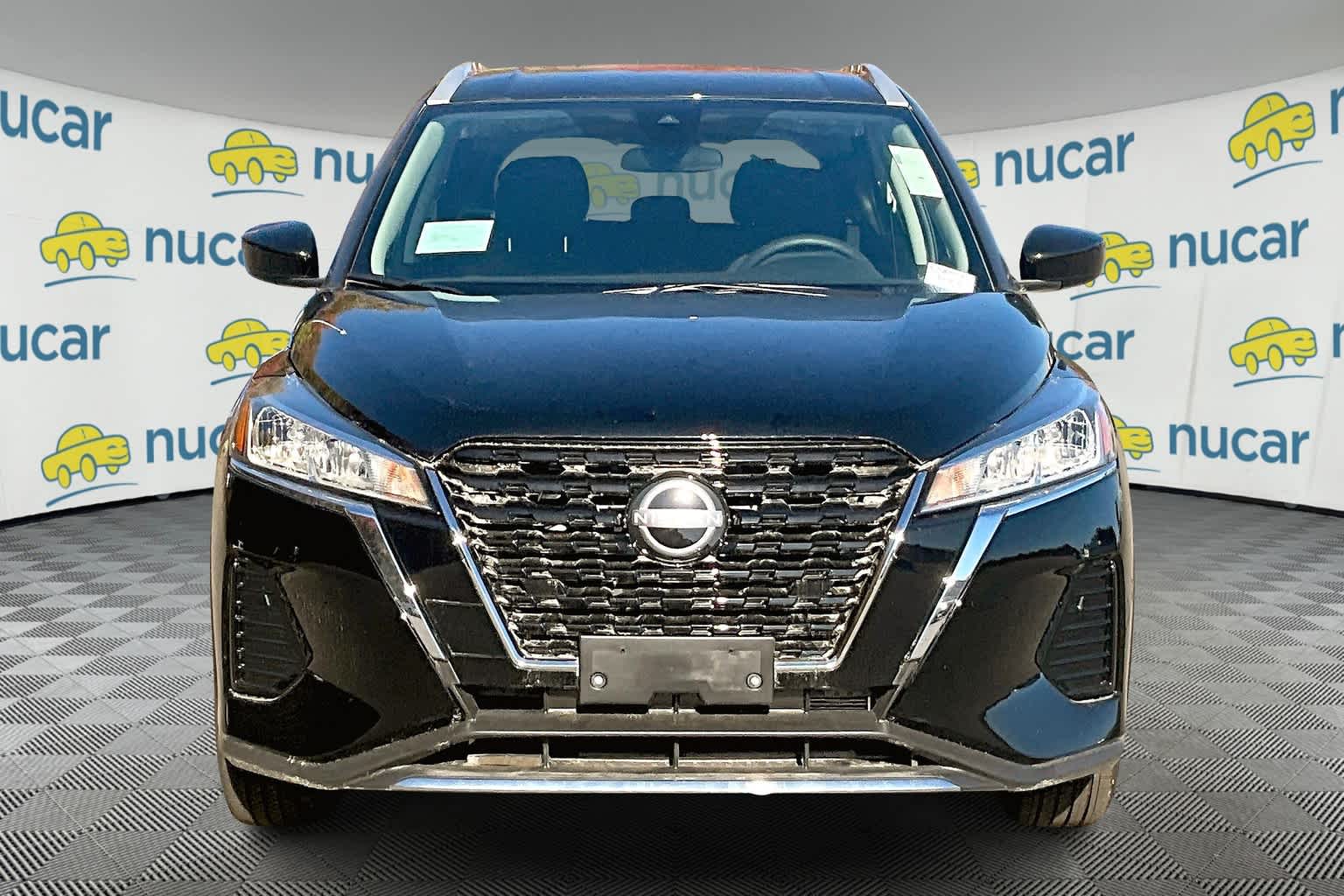 2024 Nissan Kicks SV photo 2