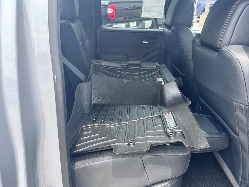 2022 Nissan Frontier S PRO-4X photo 7