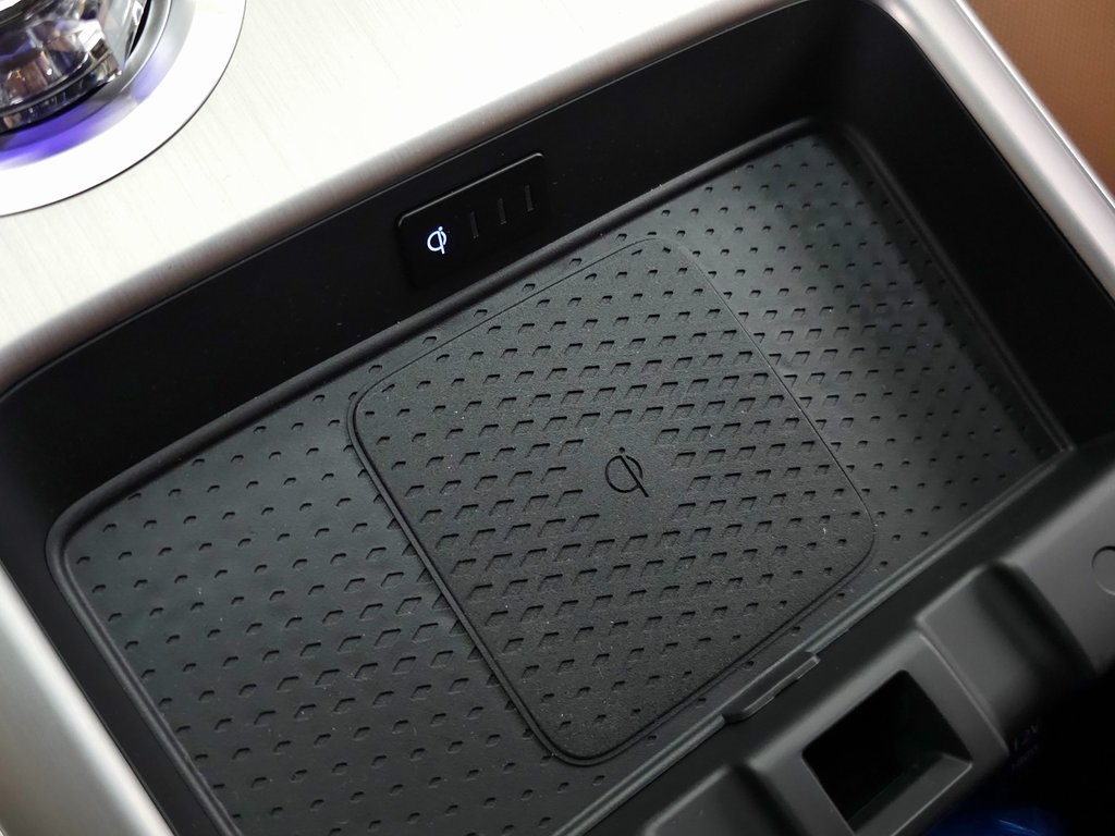 2026 Genesis GV70 2.5T Advanced photo 28