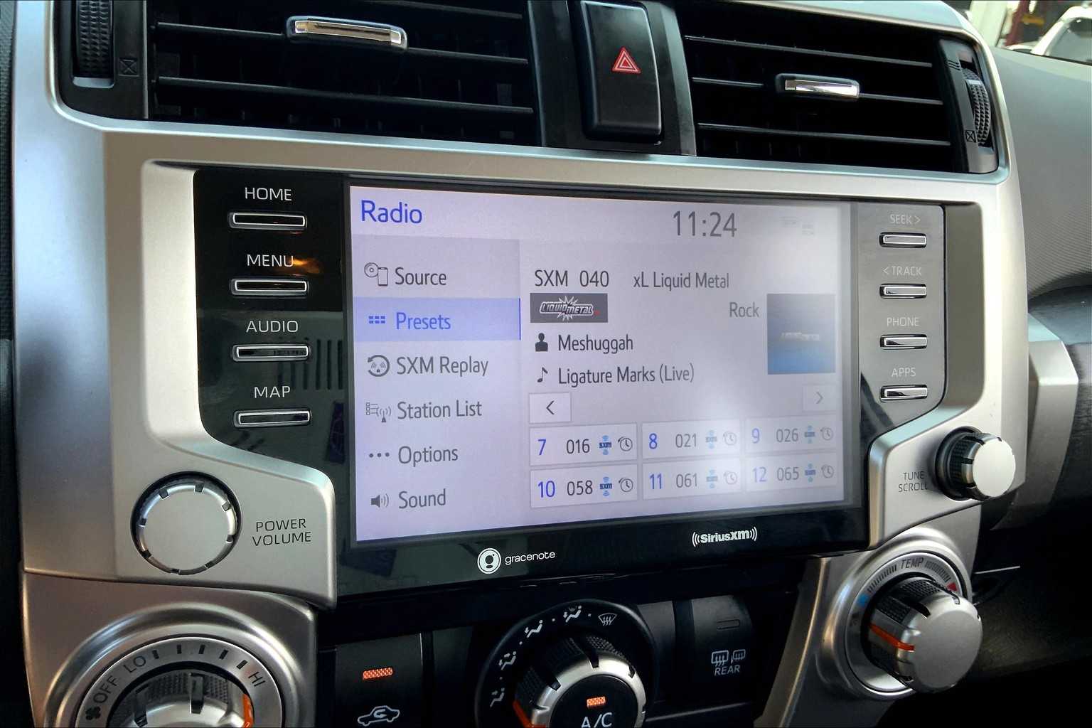 2024 Toyota 4Runner SR5 photo 28