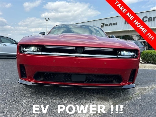 Used 2024 Dodge Charger Daytona R/T with VIN 2C3CDBCK0RR208736 for sale in New Carlisle, OH