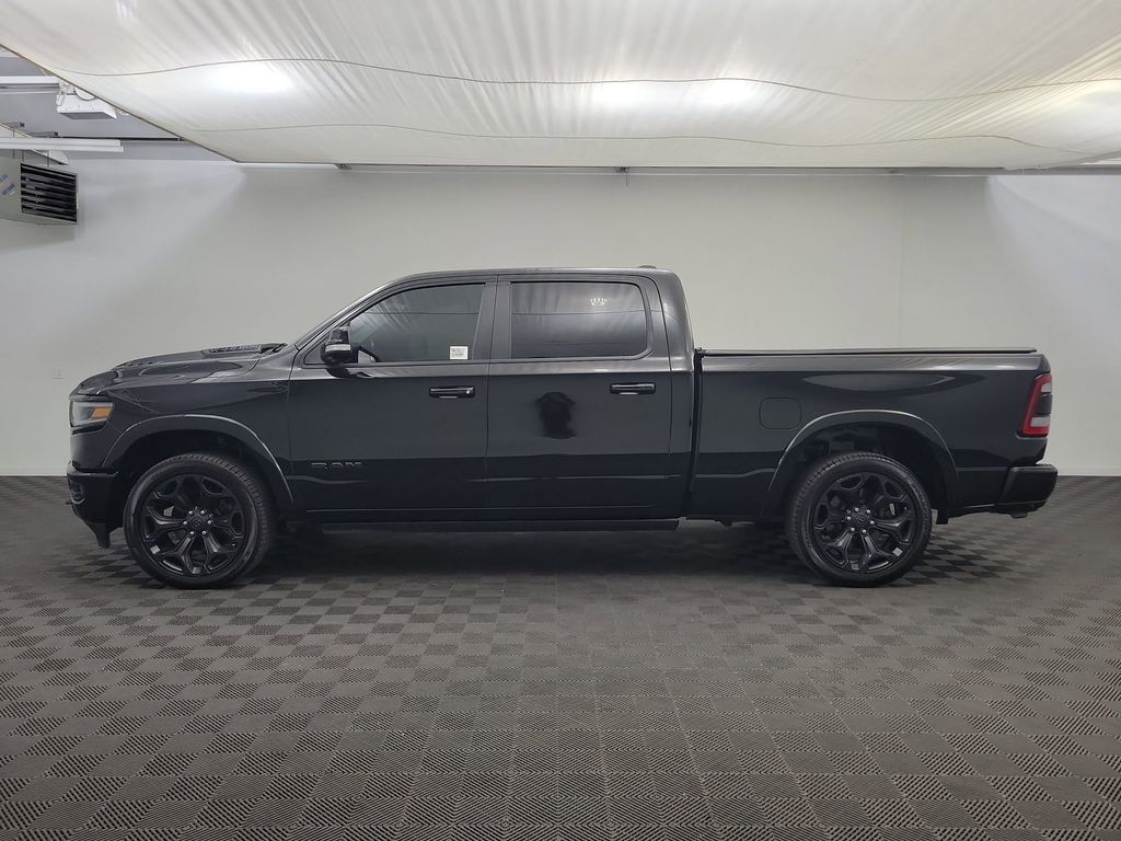 2022 Ram 1500 Limited photo 2
