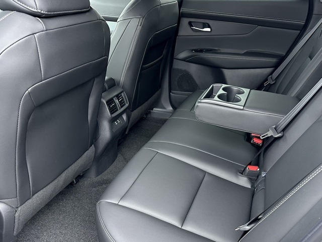 2025 Nissan Murano SL photo 16