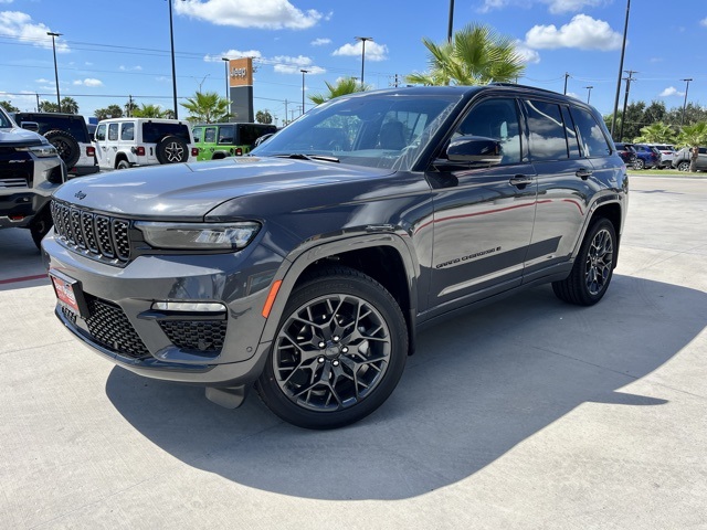 2025 Jeep Grand Cherokee Summit Reserve photo 3