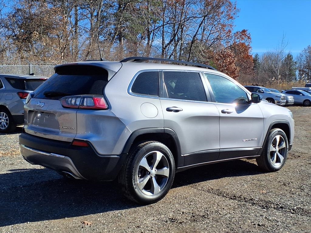 2022 Jeep Cherokee Limited photo 2