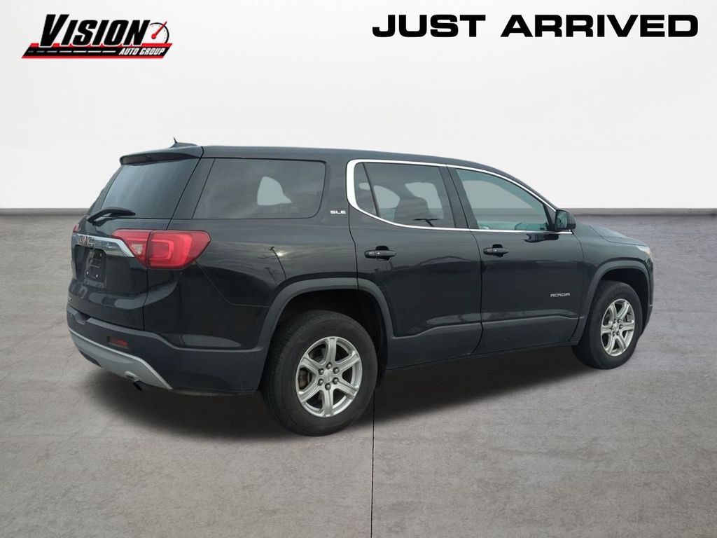 2019 Gmc Acadia SLE photo 3