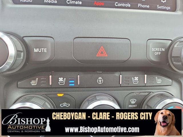 2020 Ram 1500 Laramie photo 4