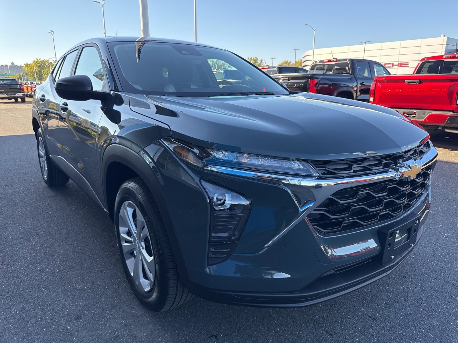 2026 Chevrolet Trax LS photo 4