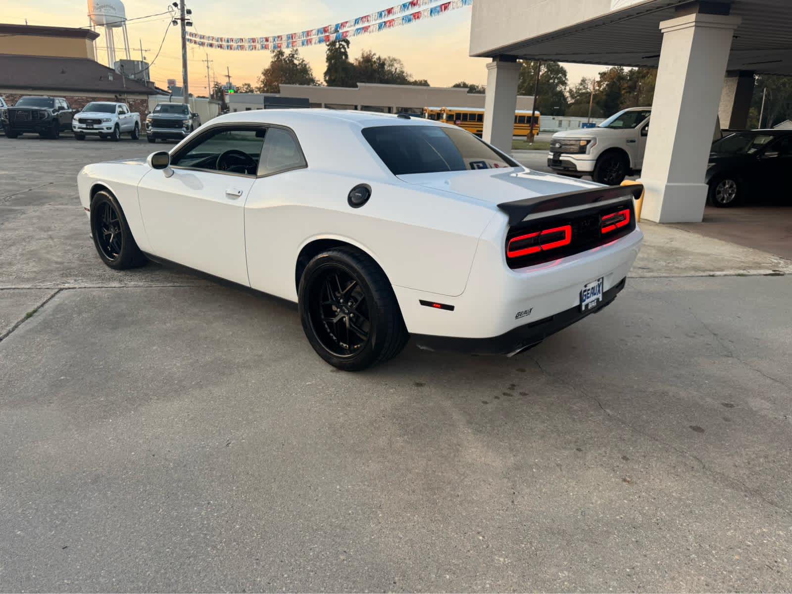 2021 Dodge Challenger R/T photo 3