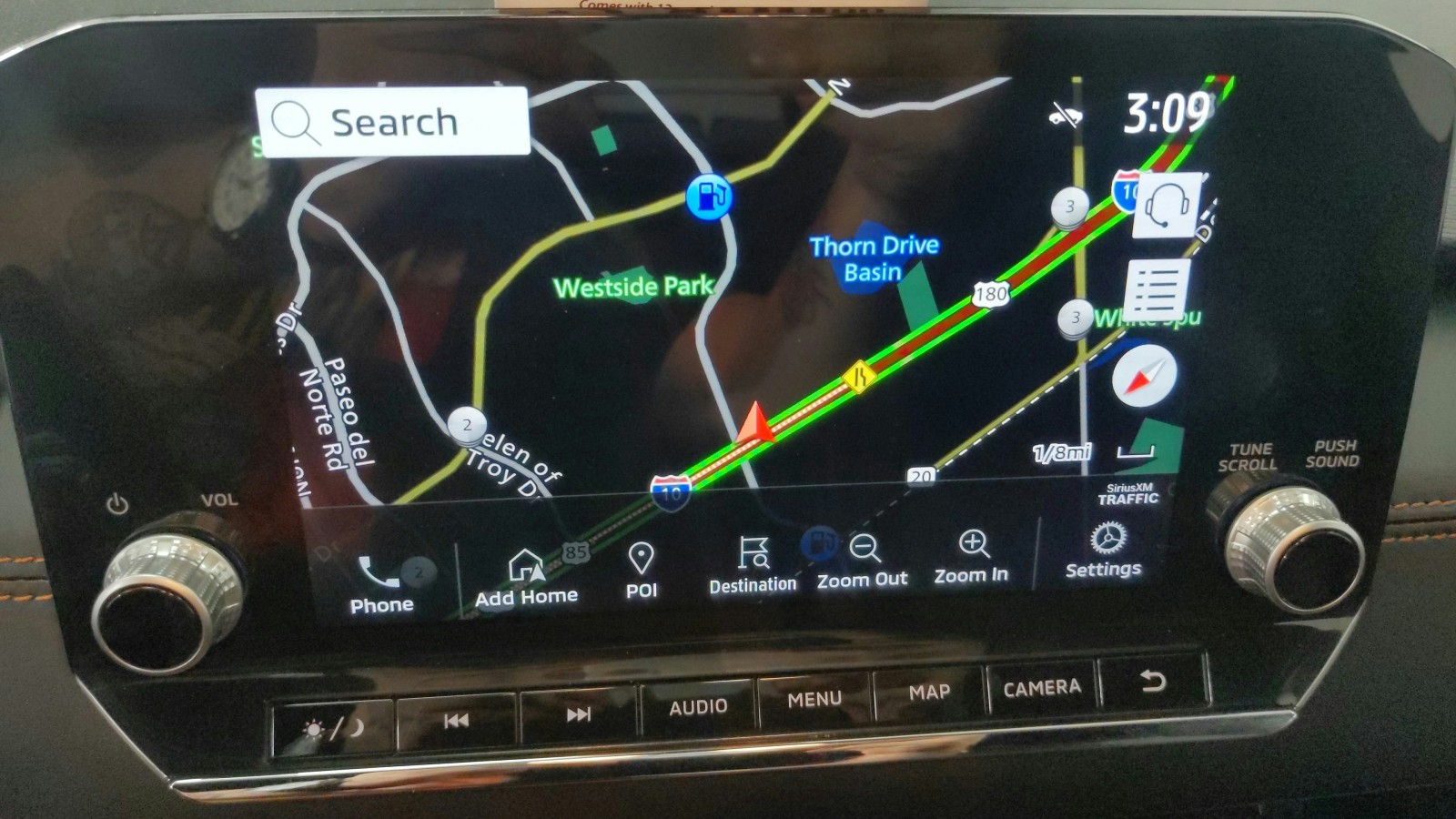 Used 2022  Mitsubishi SEL image 22