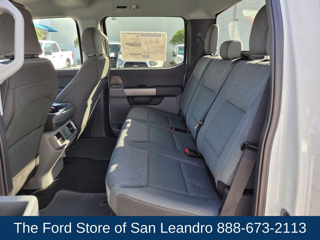 2025 Ford F-150 Lightning XLT photo 11