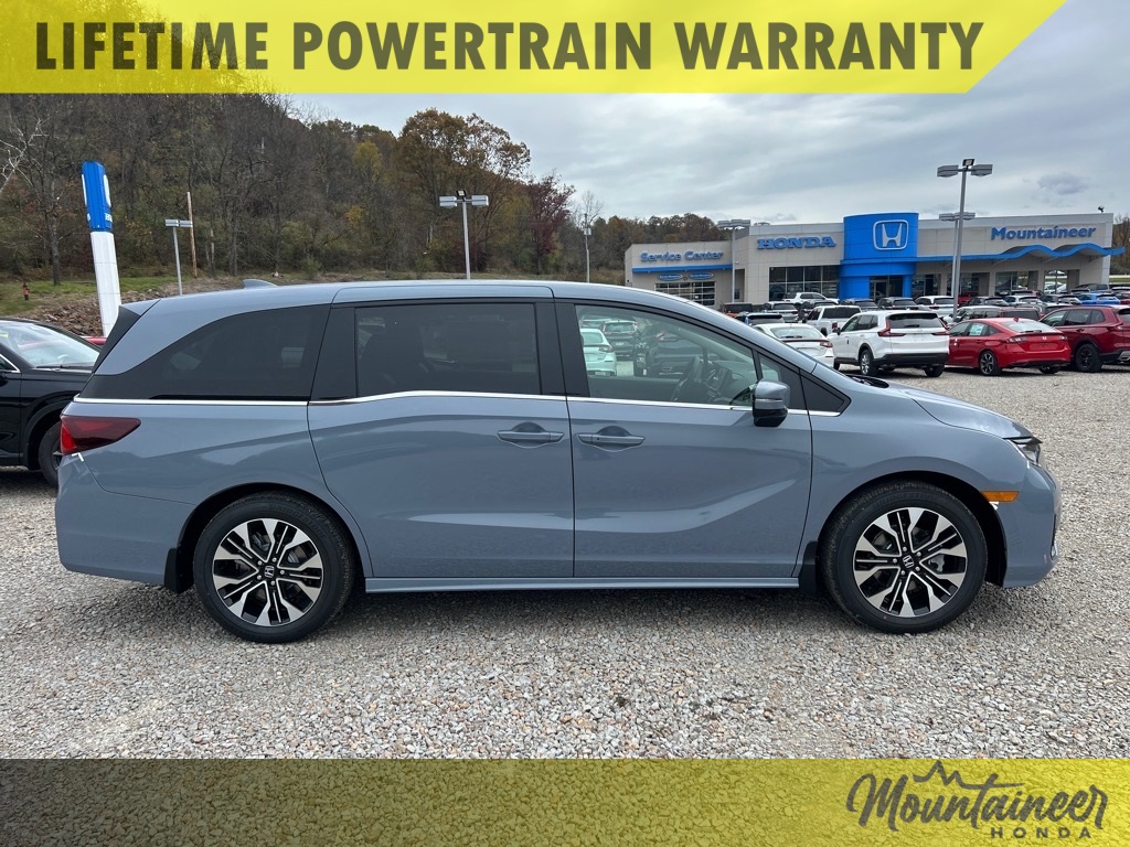 2026 Honda Odyssey Elite photo 2