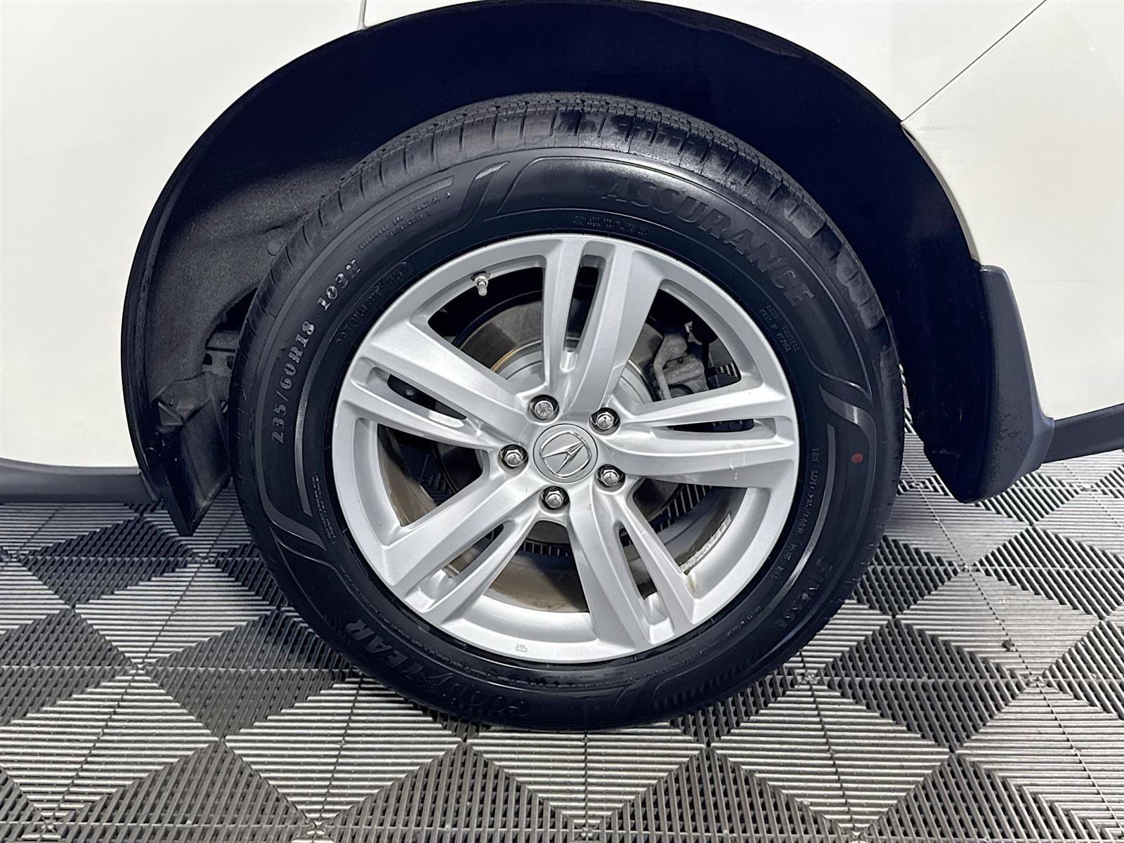 2015 Acura RDX Technology photo 25