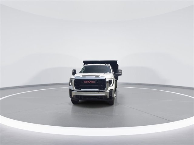 2025 Gmc Sierra 3500 HD Pro photo 3