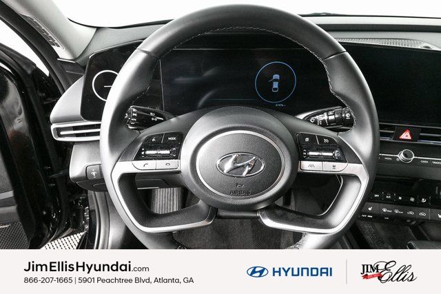 2023 Hyundai Elantra Limited photo 7