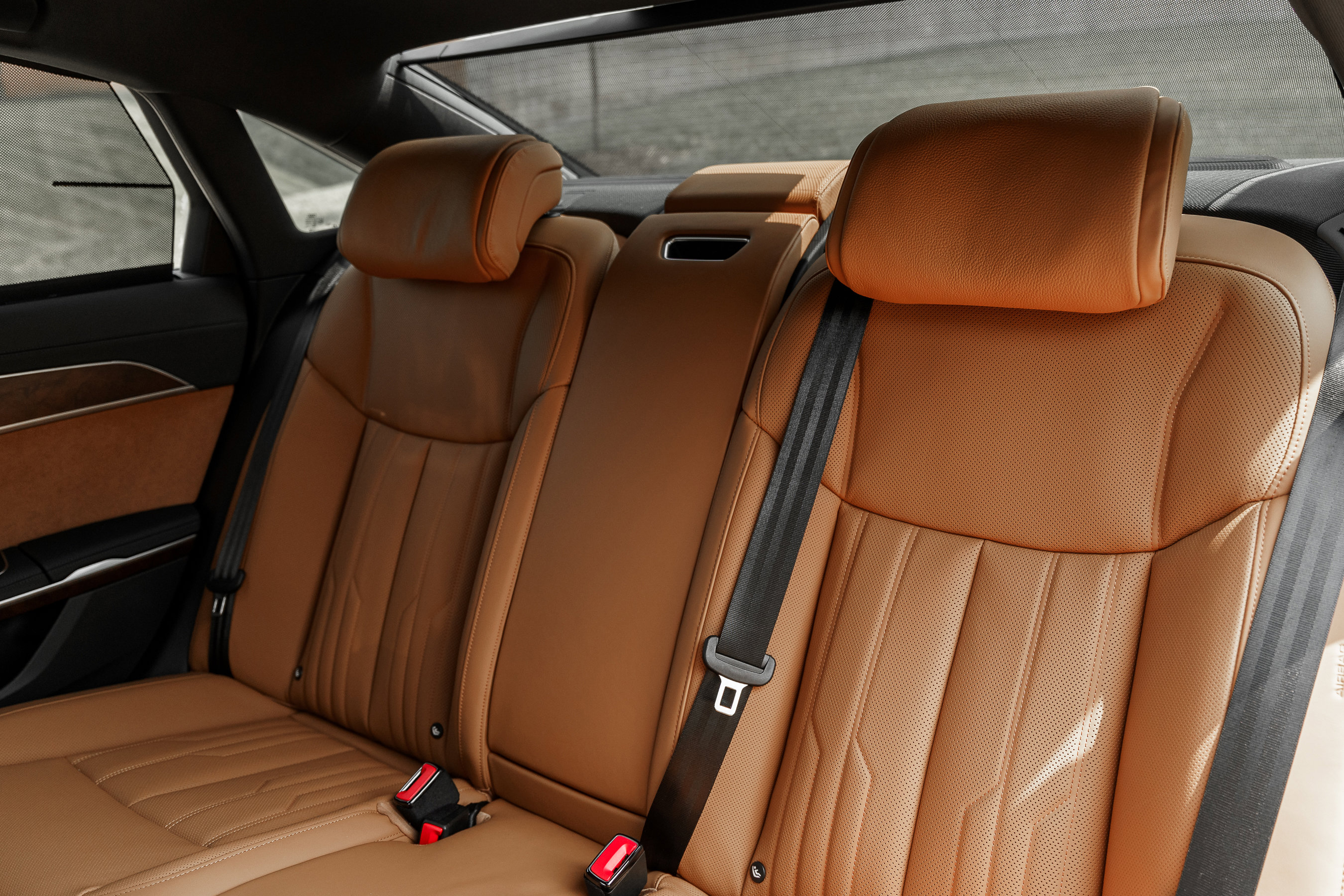 2025 Audi A8 L Quattro photo 21