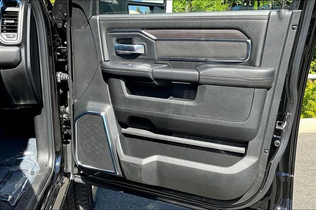 2025 Ram 2500 Laramie photo 25