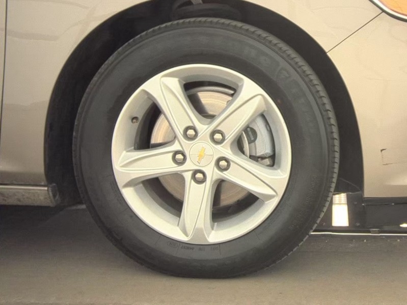 2024 Chevrolet Malibu 1LT photo 12