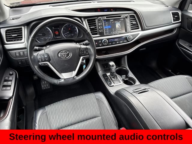 2018 Toyota Highlander LE Plus photo 10