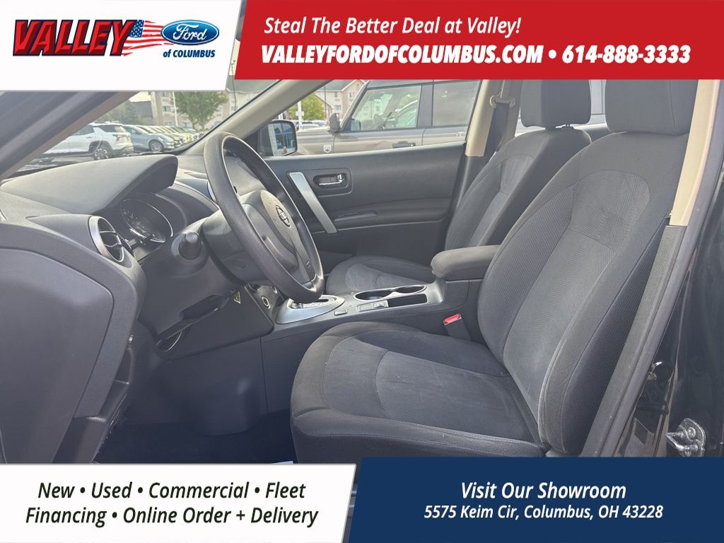 2013 Nissan Rogue S photo 5