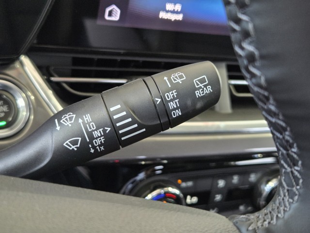 2025 Chevrolet Trax ACTIV photo 24