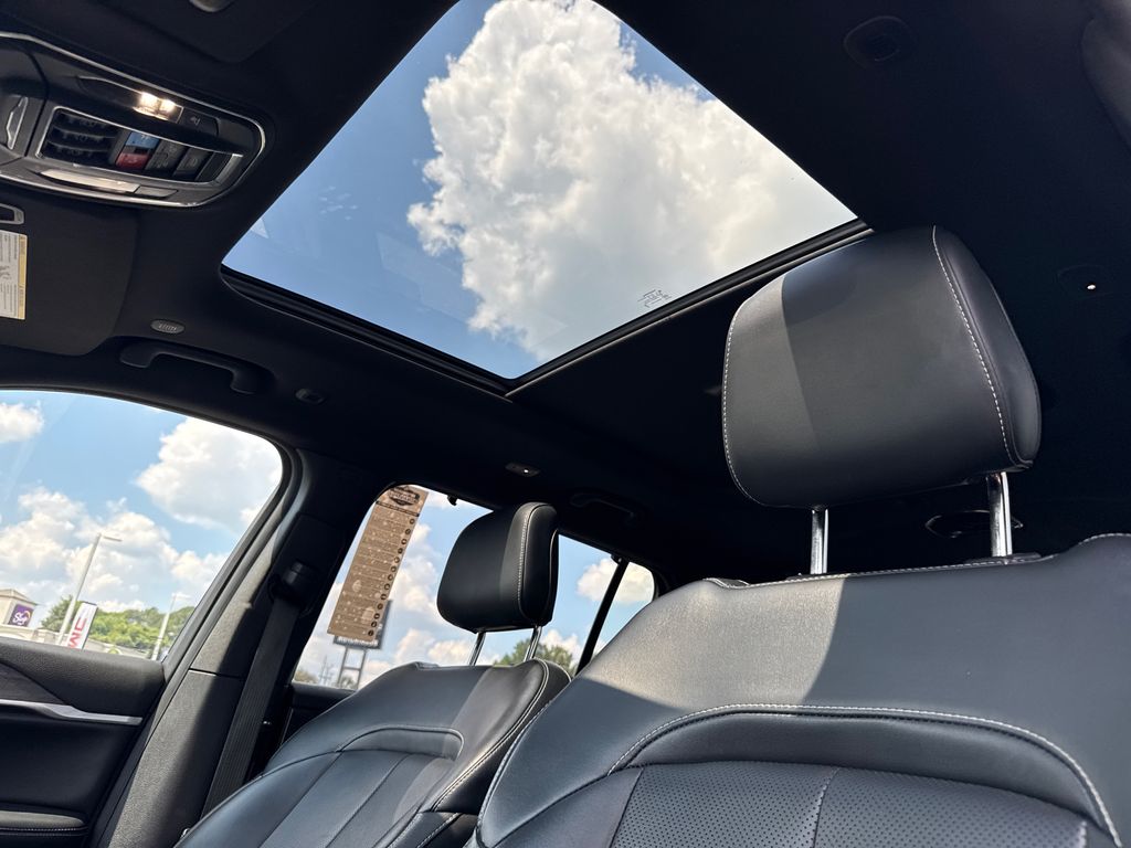 2024 Jeep Grand Cherokee Limited photo 19