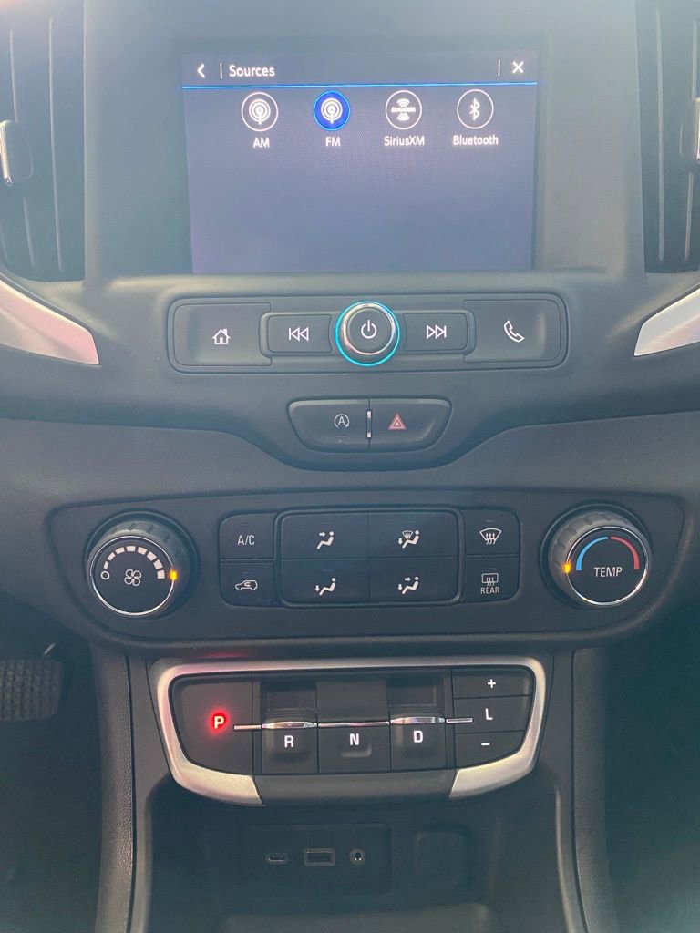 Used 2024 GMC Terrain SLE with VIN 3GKALTEG7RL374323 for sale in Monticello, Minnesota