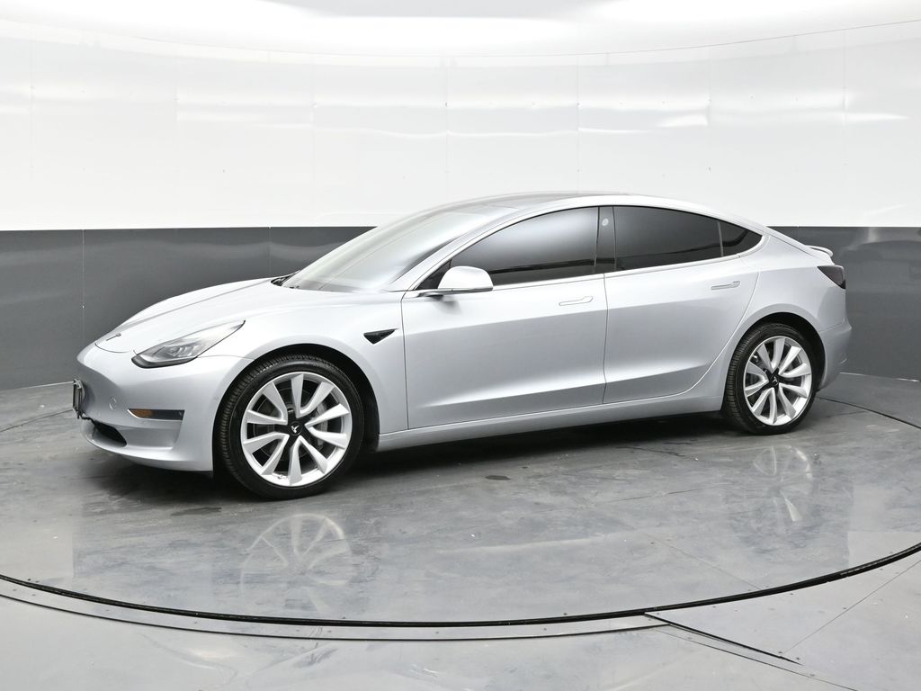 2018 Tesla Model 3 Long Range photo 2