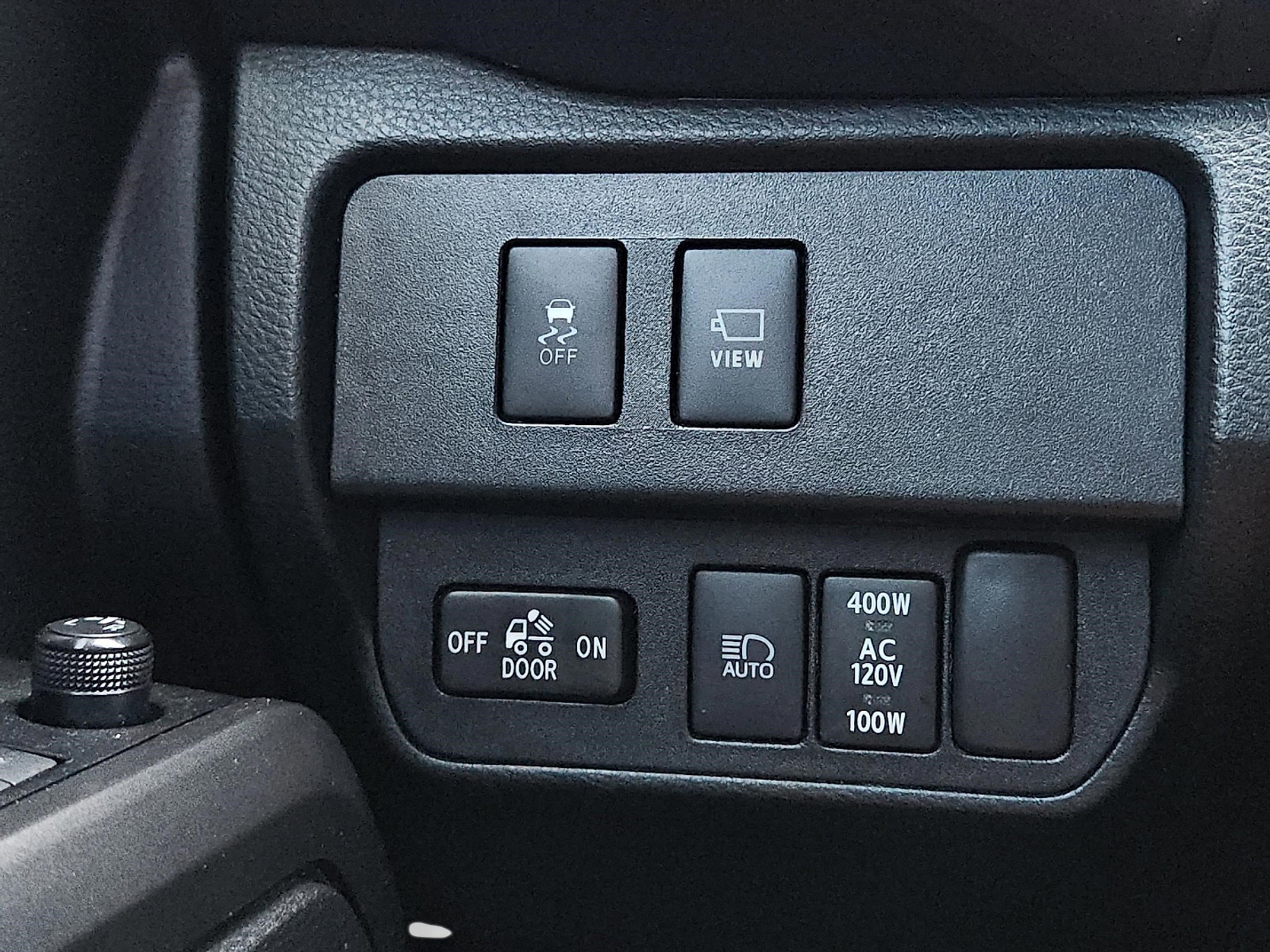 2021 Toyota Tacoma TRD Off-Road photo 28