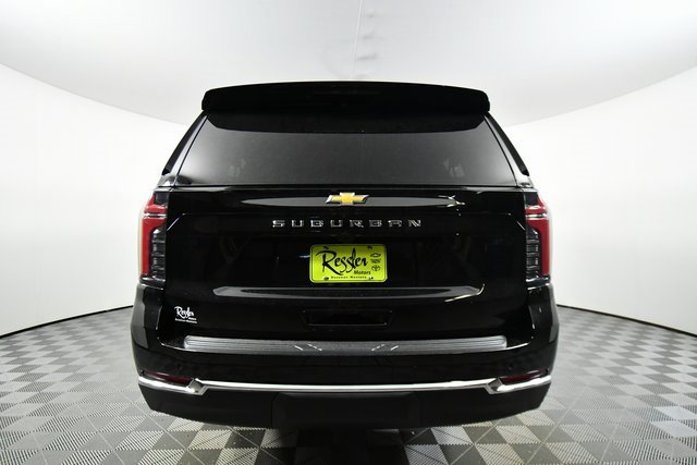 2025 Chevrolet Suburban LS photo 7