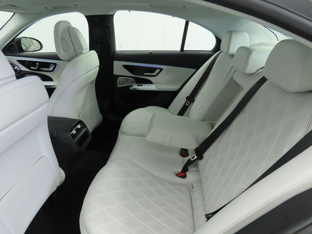 2026 Mercedes Benz E 350 photo 19