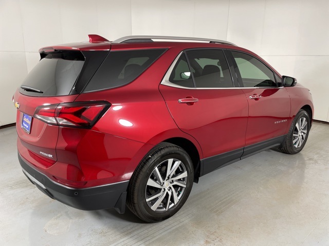 2024 Chevrolet Equinox Premier photo 8