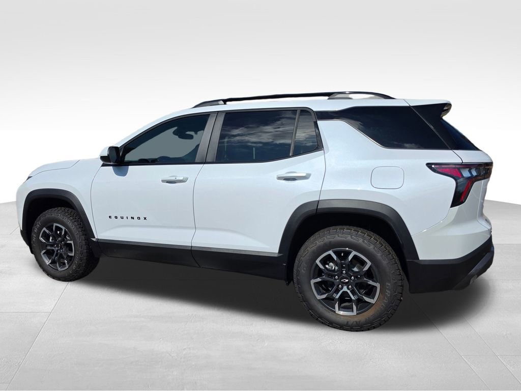 2026 Chevrolet Equinox ACTIV photo 4