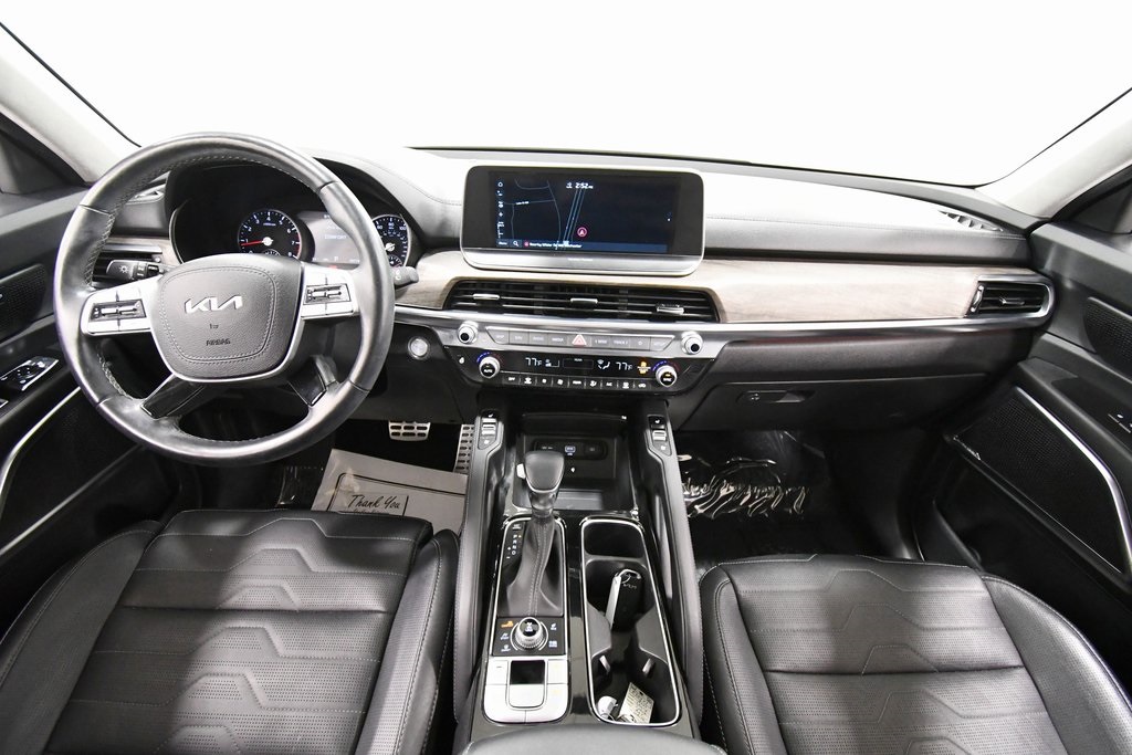 2022 Kia Telluride SX photo 3