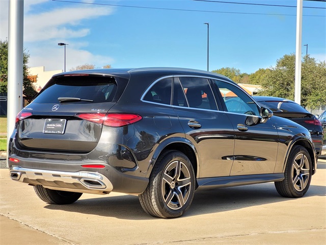 2025 Mercedes Benz GLC 350e 4MATIC photo 4