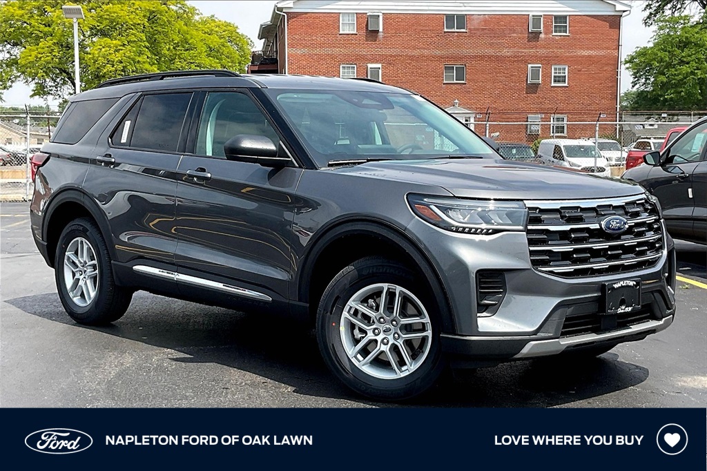 2025 Ford Explorer Active's photo